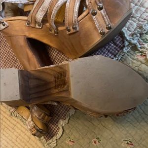 Bed Stu heels